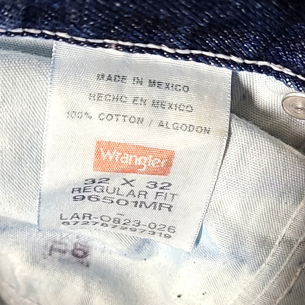 WRANGLER VINTAGE PREMIUM MENS STRAIGHT LIKE NEW DENIM BLUE JEANS 32x30